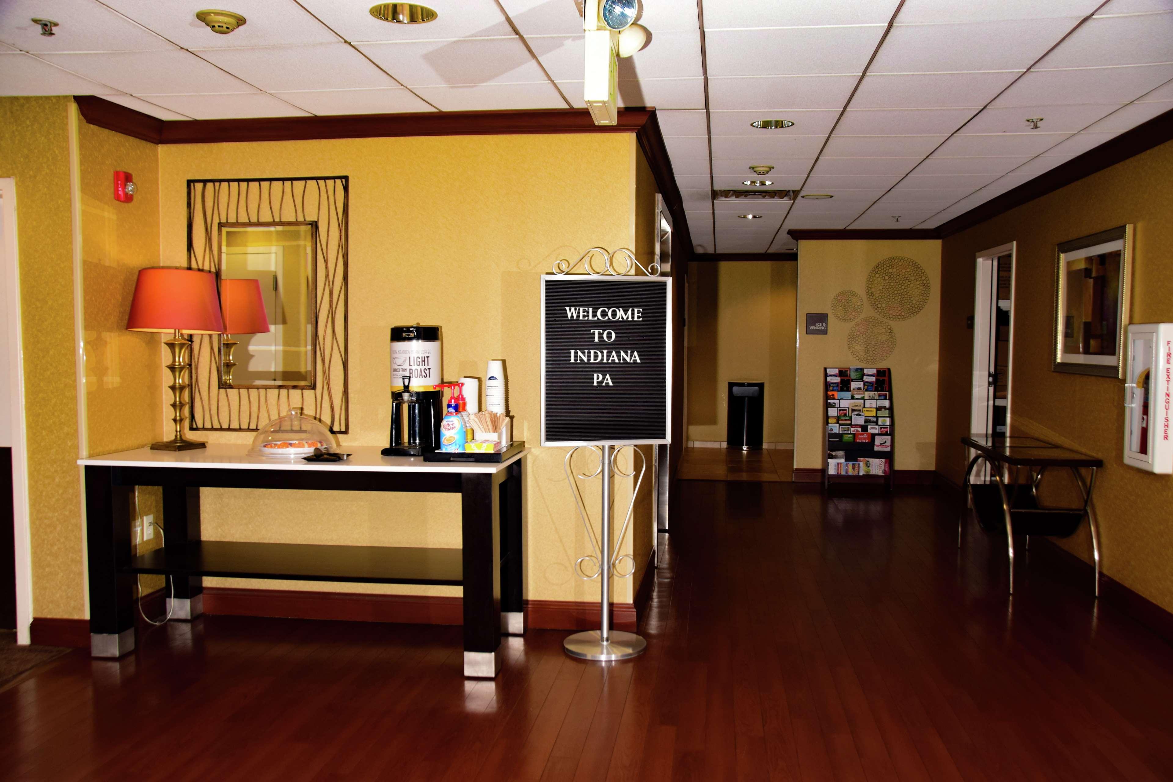 Hampton Inn Indiana Exterior foto